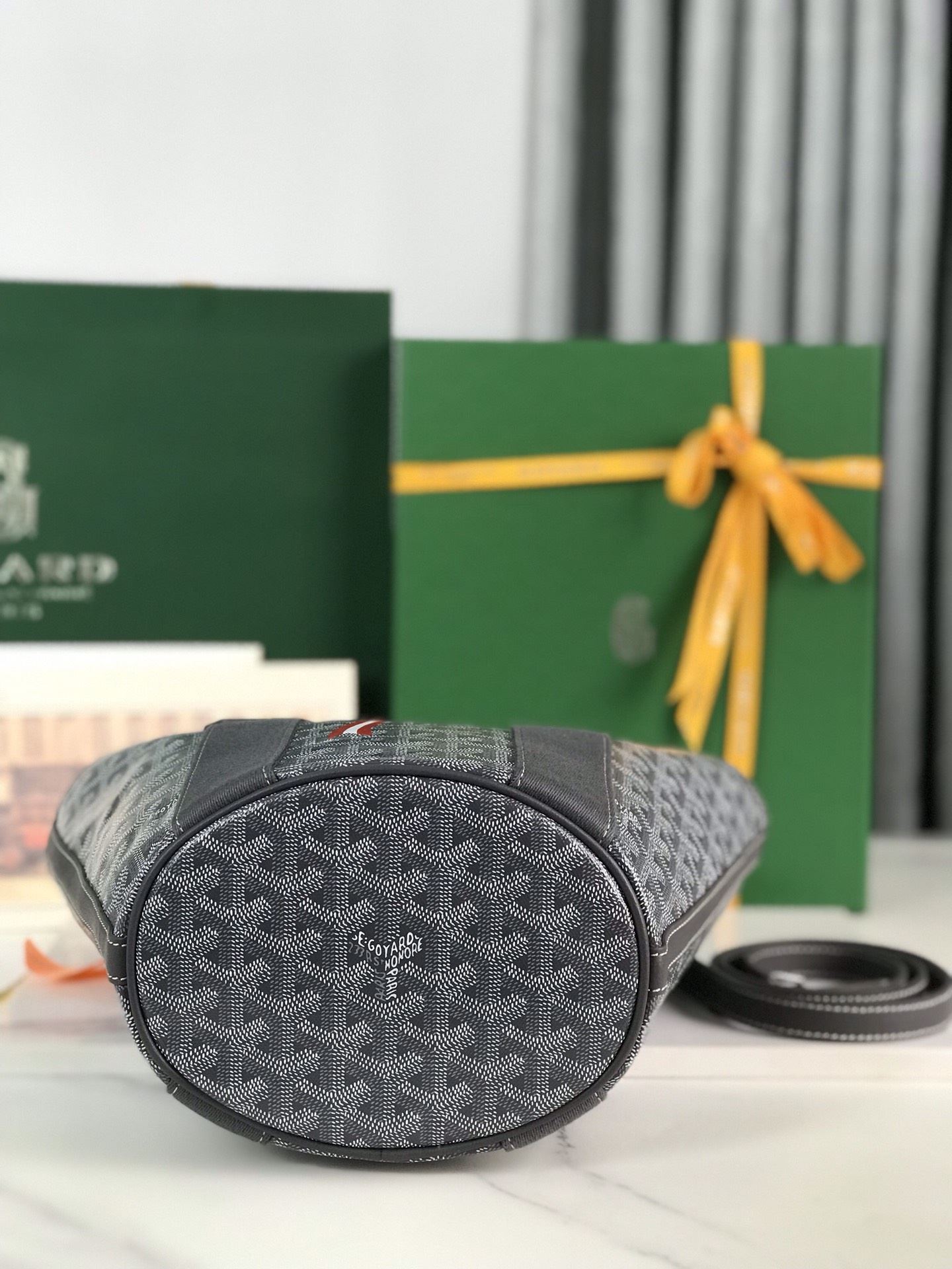 Goyard Bucket Bags